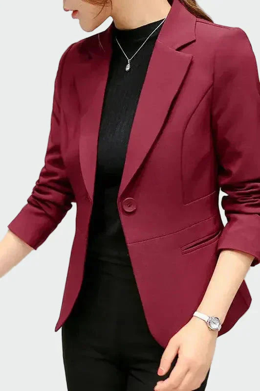 Ideální blazer v linii